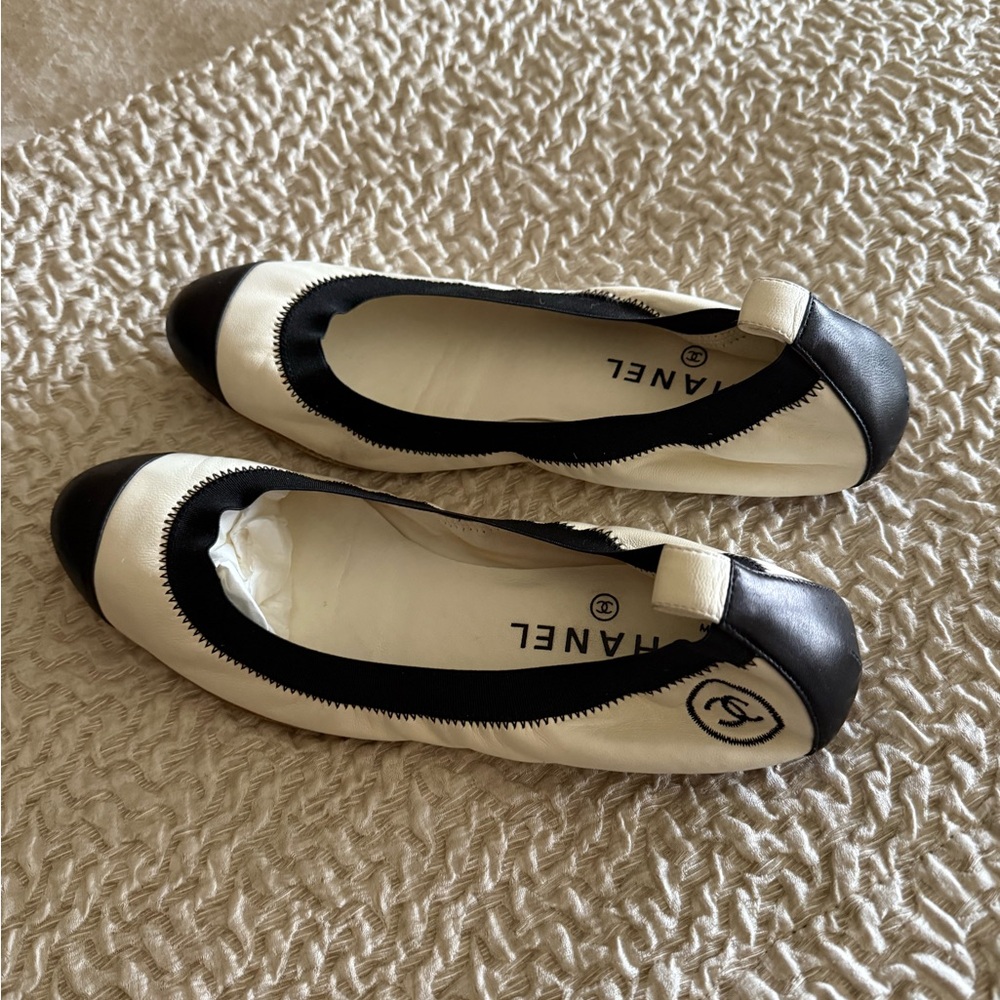 Chanel ballet flats
